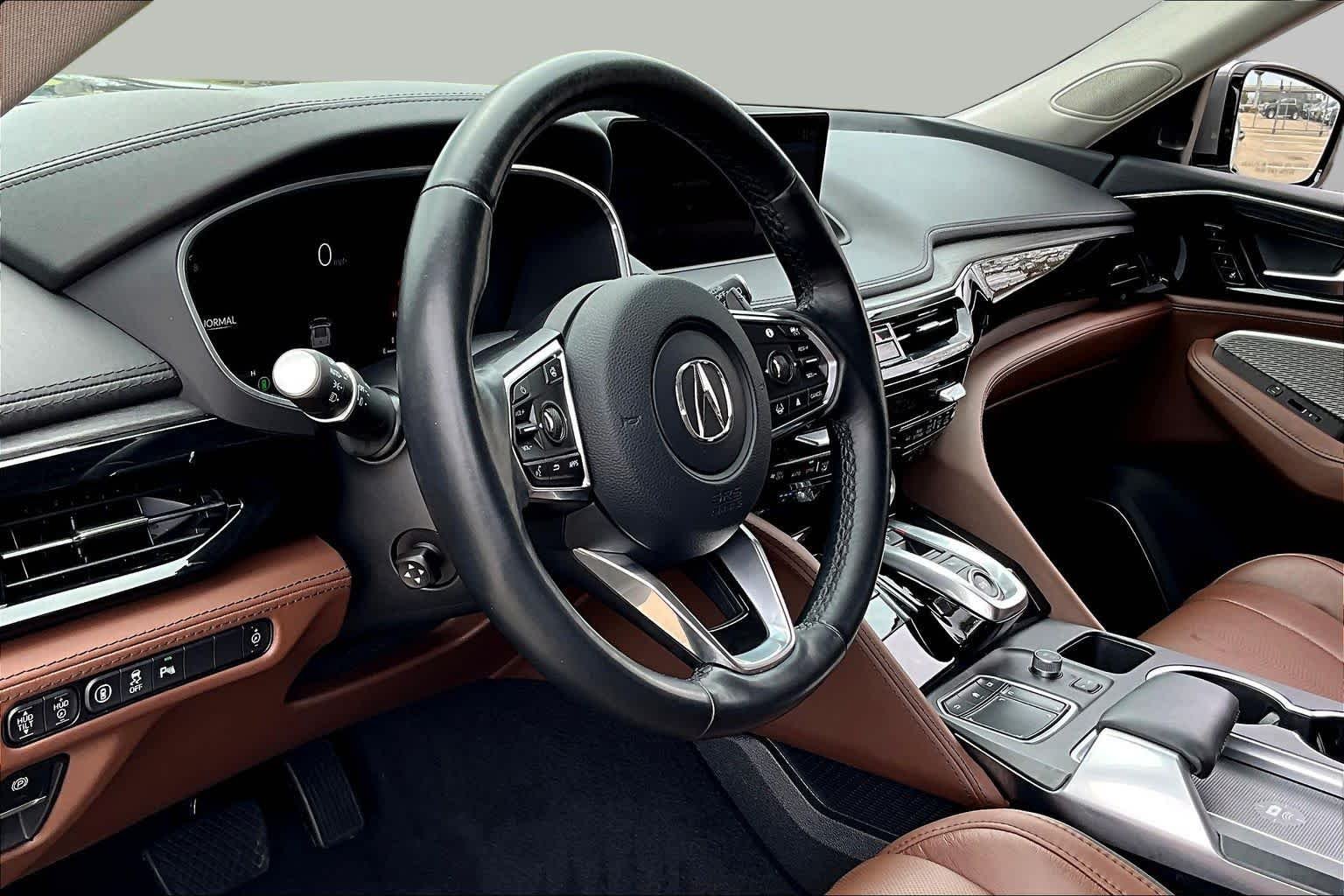 Used 2023 Liquid Carbon Metallic Acura w/Advance Package image 28