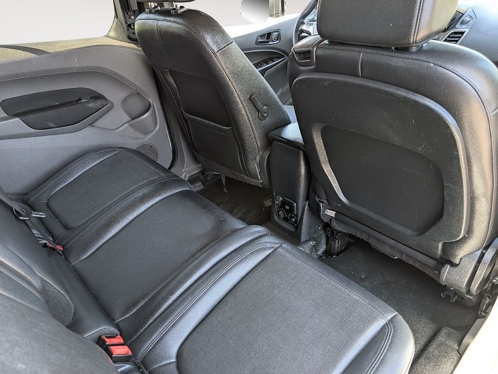Used 2021 Frozen White Ford XL image 25
