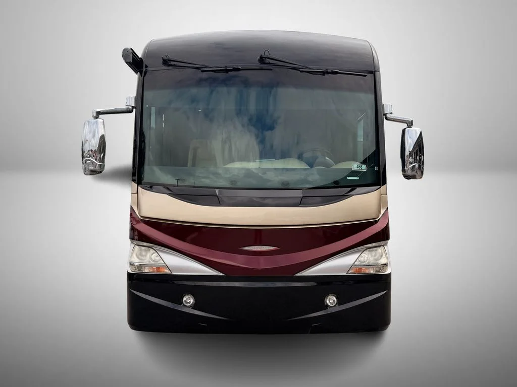 Used 2010 Black Fleetwood 42T image 7