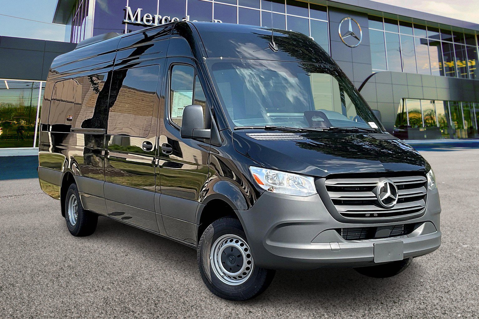 2025 Mercedes-Benz Sprinter Cargo Van Base - Photo 11
