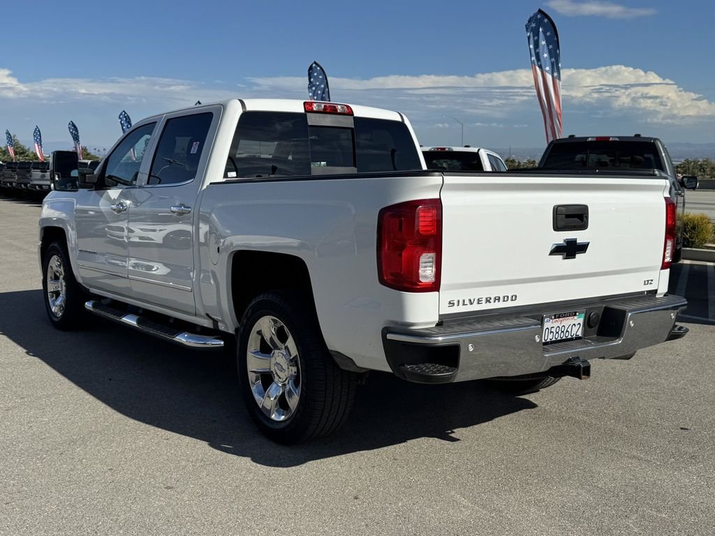 Used 2017 Summit White Chevrolet LTZ image 5