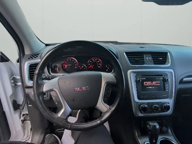 Used 2017 White GMC Limited image 23