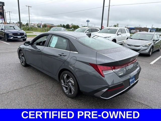 2026 Hyundai Elantra Limited - Photo 17