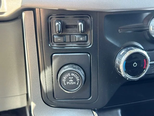 Used 2024 White Ford XLT image 23