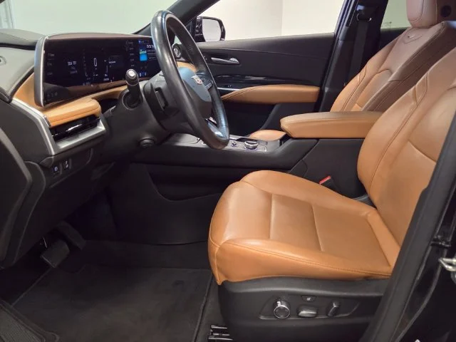 Used 2024 Stellar Black Metallic Cadillac Premium Luxury image 11