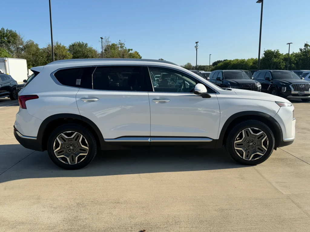 Used 2023 Serenity White Pearl Hyundai Limited image 7