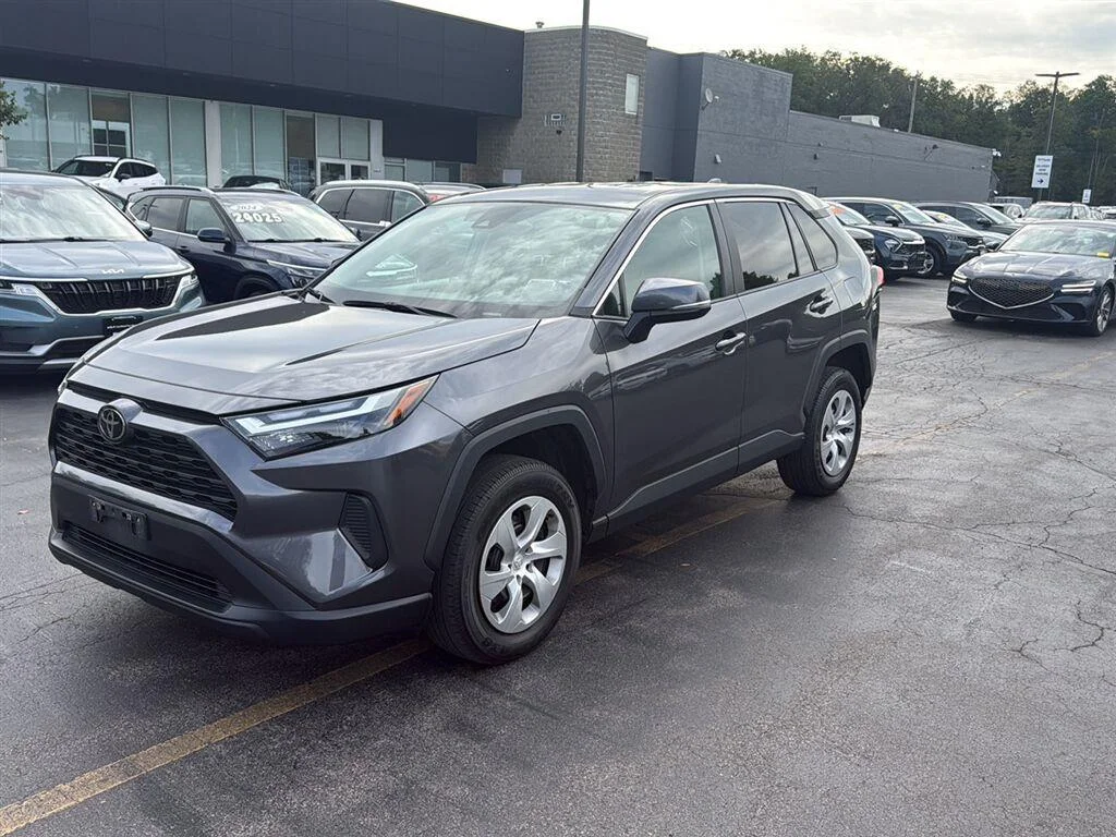 Used 2023 Magnetic Gray Metallic Toyota LE image 7