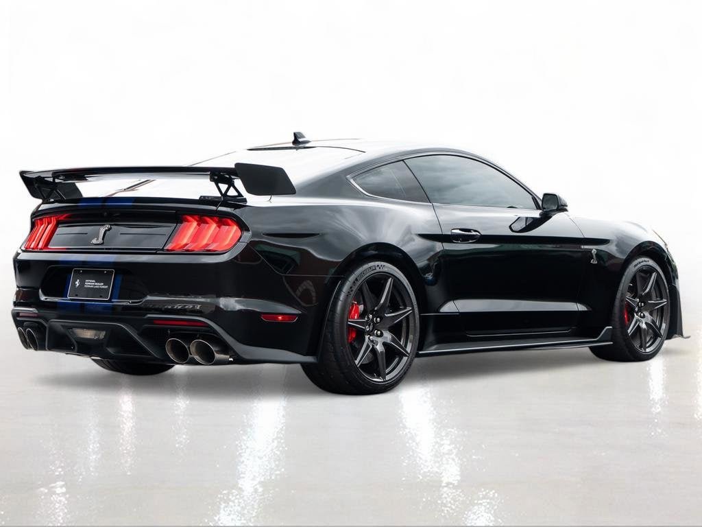 Used 2021 Shadow Black Ford Shelby GT500 image 10