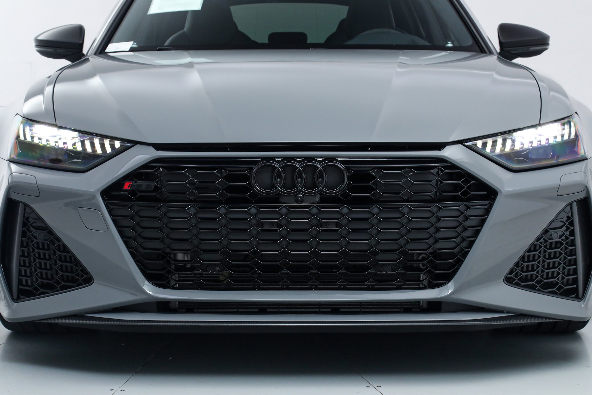 Used 2025 Gray Audi 4.0T image 9