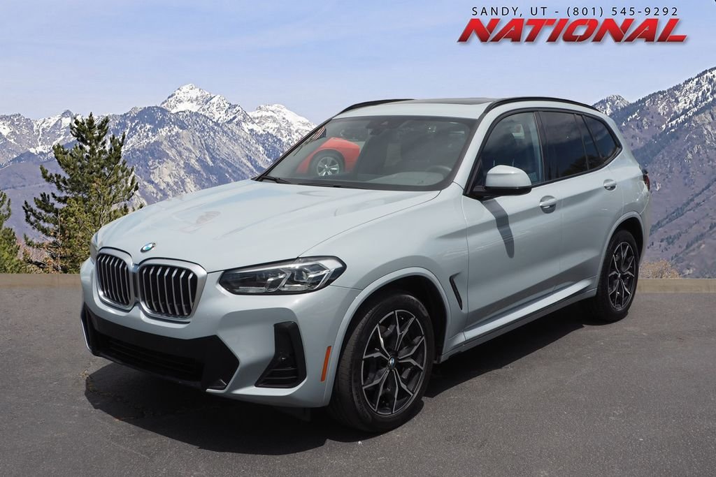2023 BMW X3 sDrive30i's photo