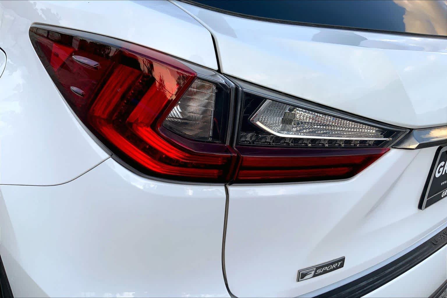 Used 2022 Ultra White Lexus F SPORT Handling image 55