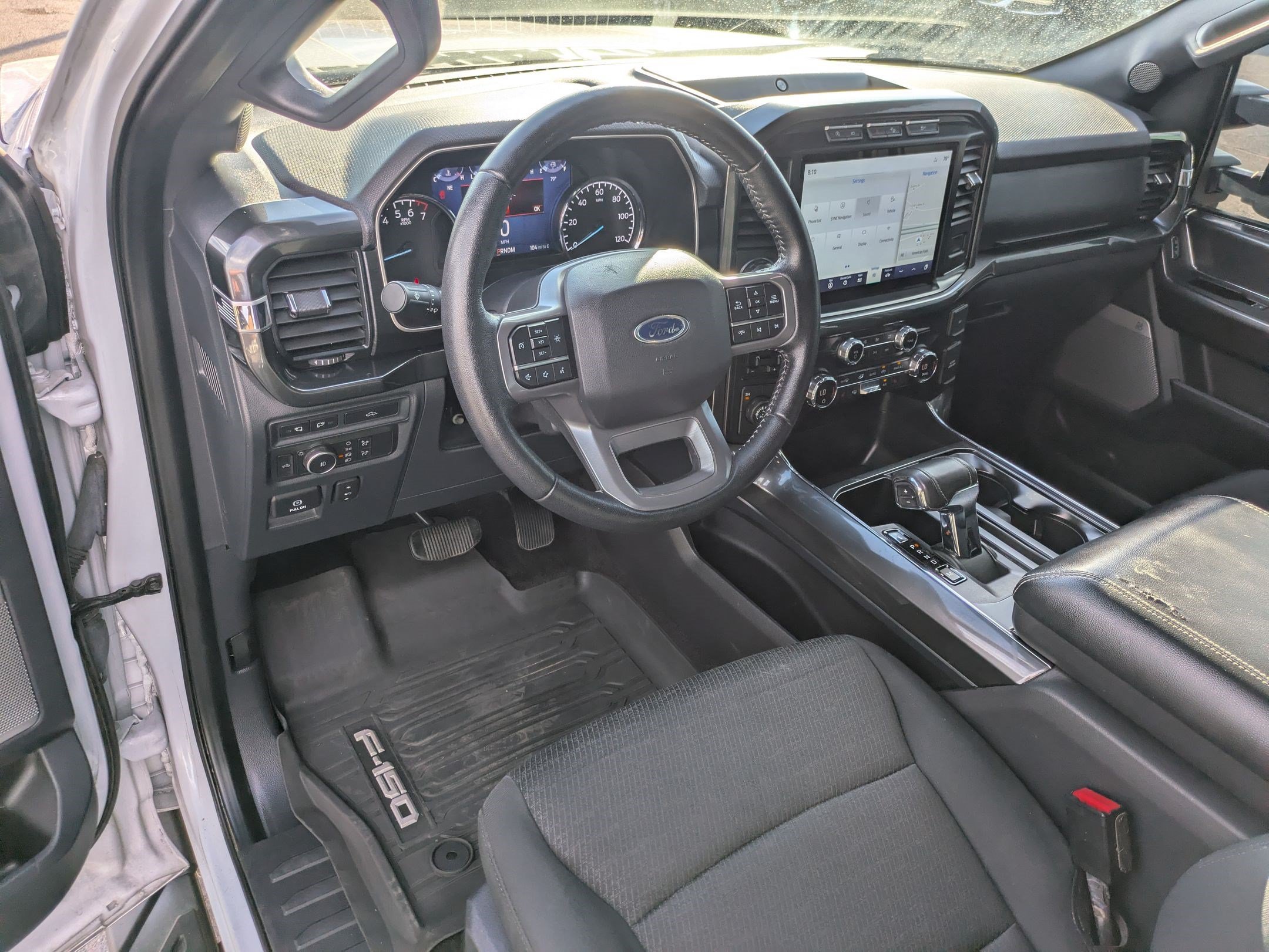 Used 2021 White Metallic Ford XLT image 14