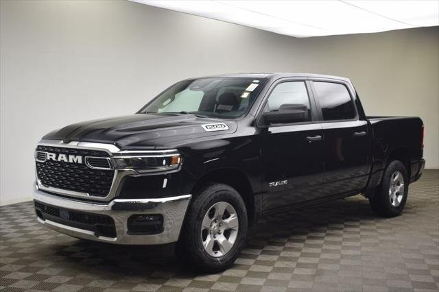 New 2026 Diamond Black Crystal Pearl-Coat Exterior Paint RAM BIG HORN image 13