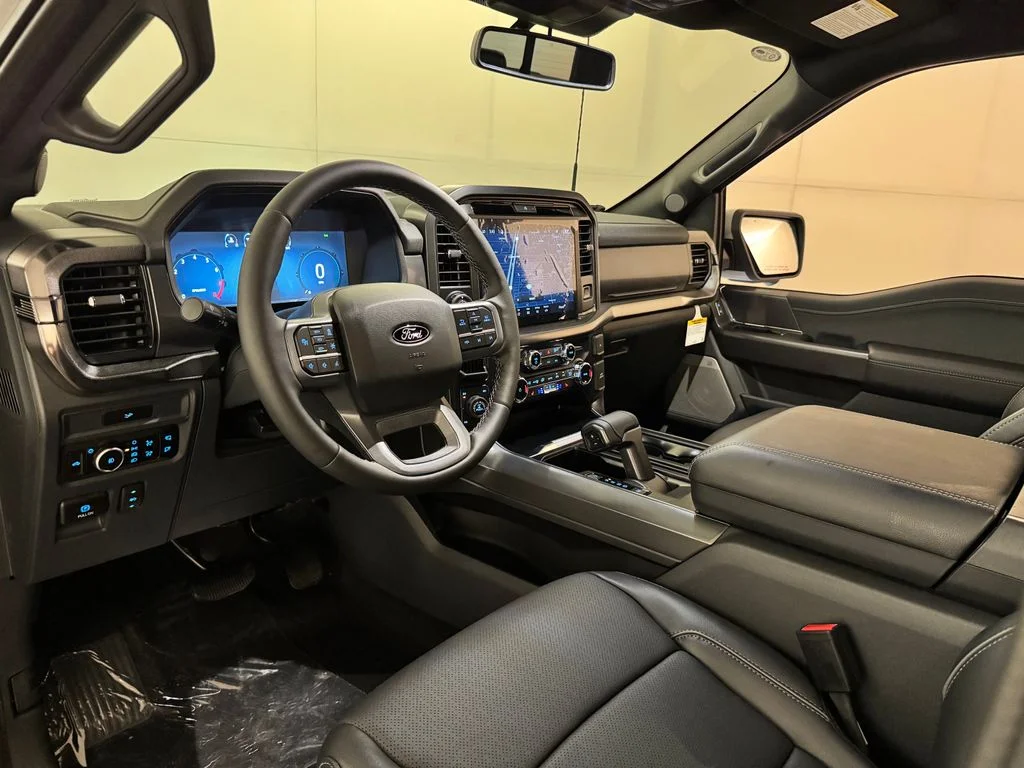 New 2026 White Ford Lariat image 40