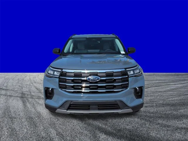New 2026 Vapor Blue Metallic Ford Active image 9