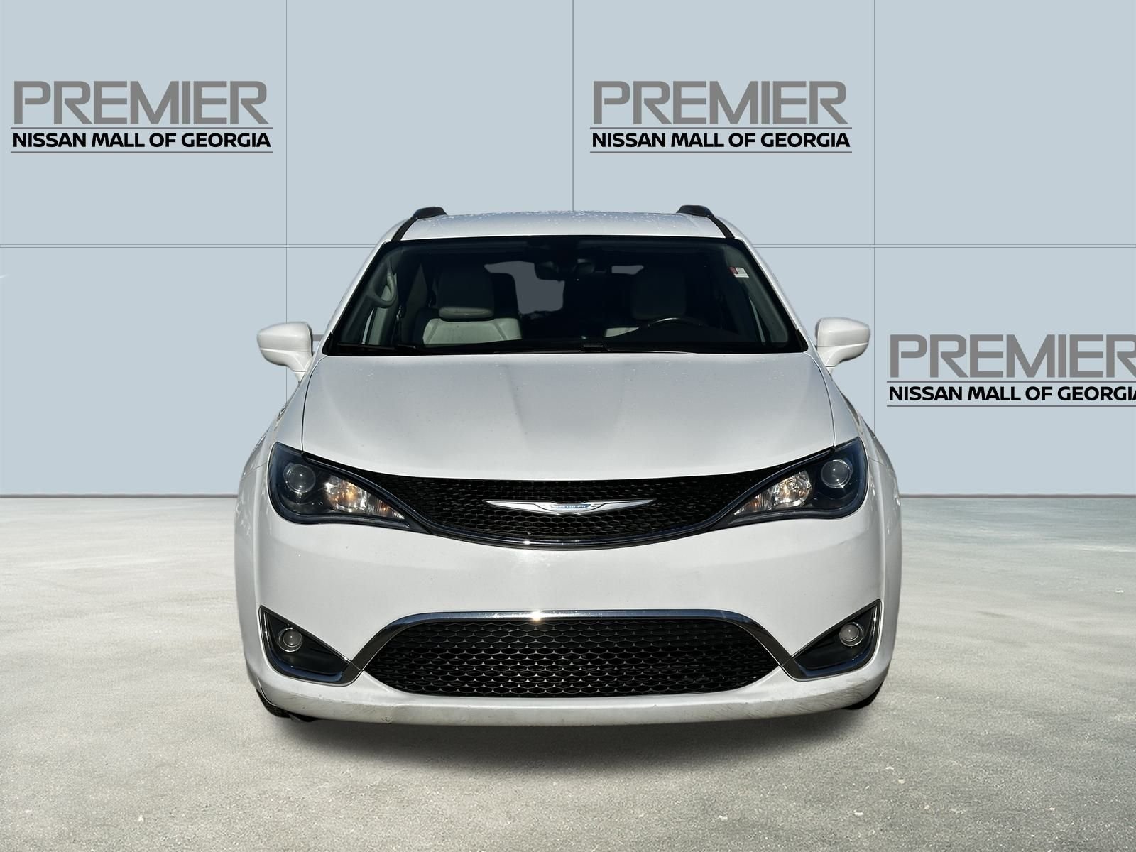 Used 2018 Chrysler Pacifica Touring L with VIN 2C4RC1BG2JR141867 for sale in Buford, GA