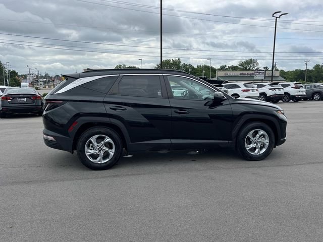 Certified Used 2023 Black Hyundai SEL image 4