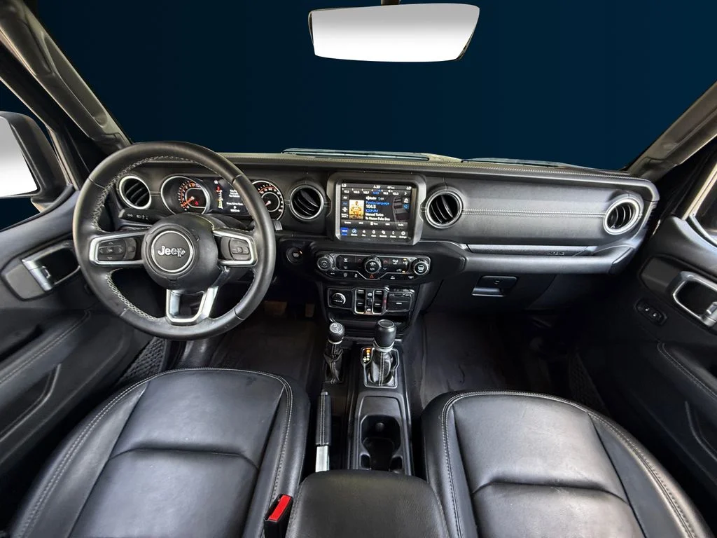 Used 2022 Black Jeep Overland image 12