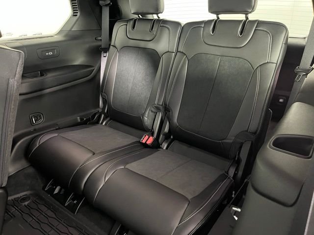 Used 2026 Silver Jeep Altitude image 41