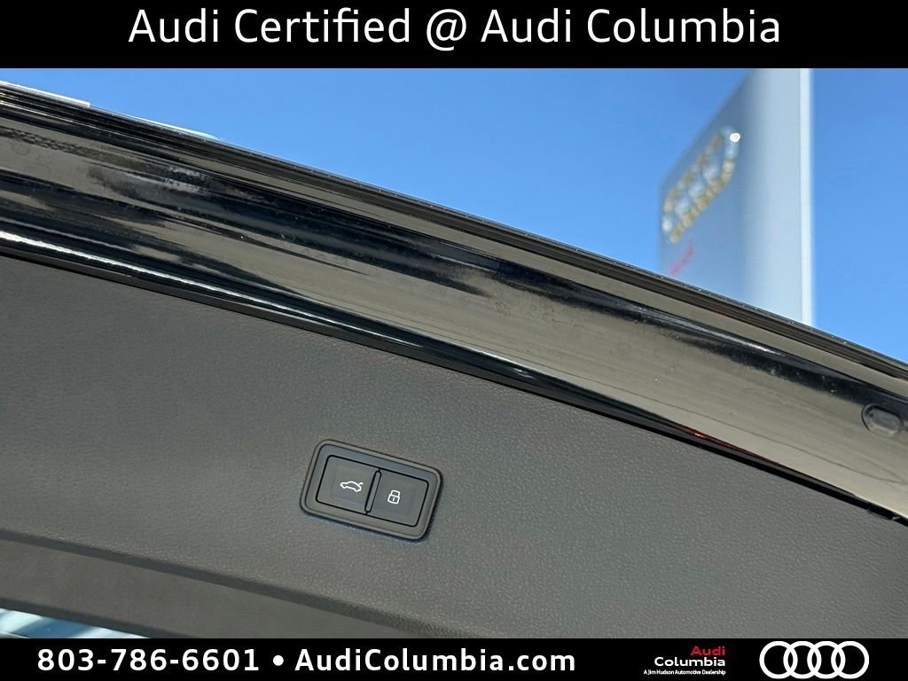 Used 2022  Audi 4.0T image 18