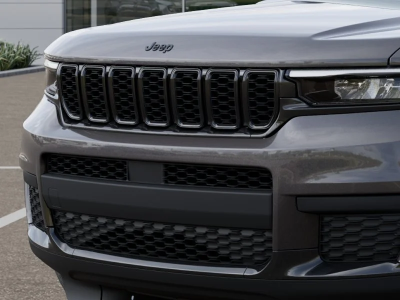 New 2025 Baltic Gray Metallic Clear-Coat Exterior Paint Jeep Altitude X image 25
