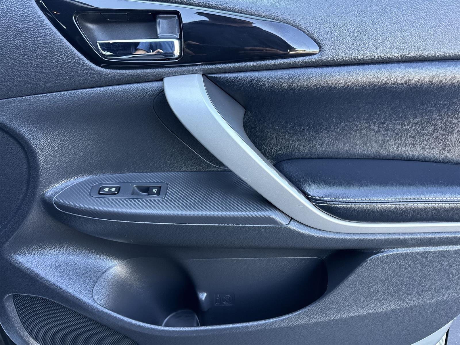 2023 Mitsubishi Eclipse Cross SEL - Photo 32
