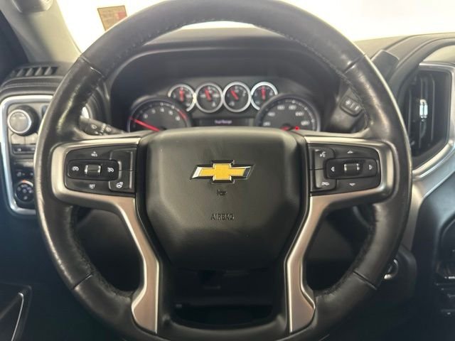 Used 2020 Gray Chevrolet LT image 18