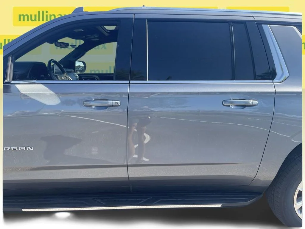 Used 2021 Gray Chevrolet Premier image 6