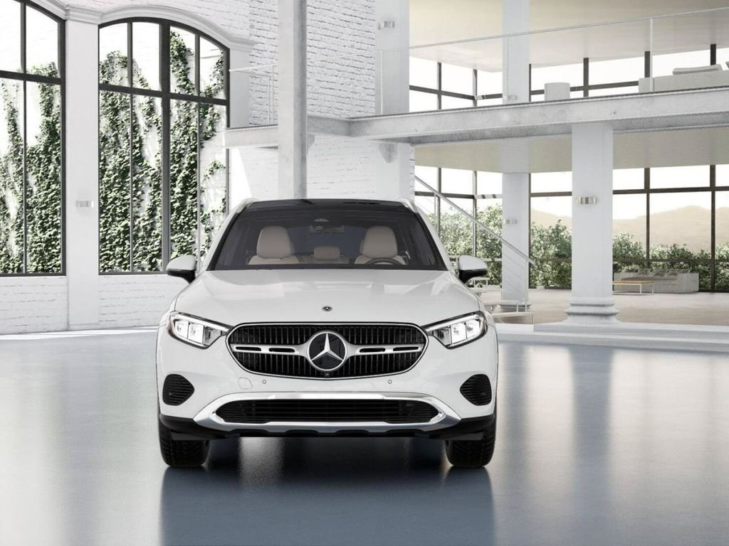 New 2026 Polar White Mercedes-Benz GLC 350 image 7