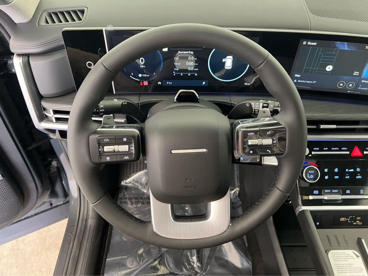 New 2026 Ecotronic Gray Hyundai Limited AWD image 15