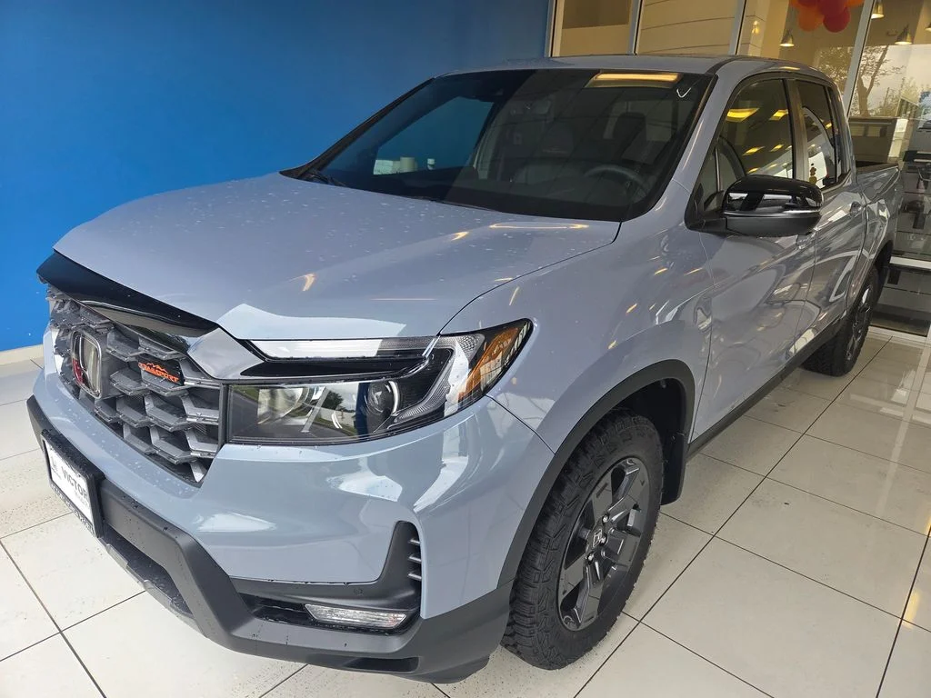 New 2026 Sonic Gray Pearl Honda TrailSport image 1