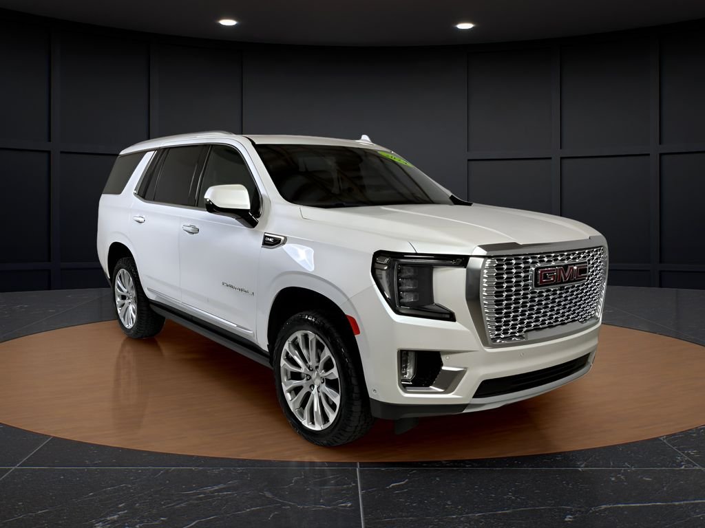 Used 2024 White GMC Denali image 3