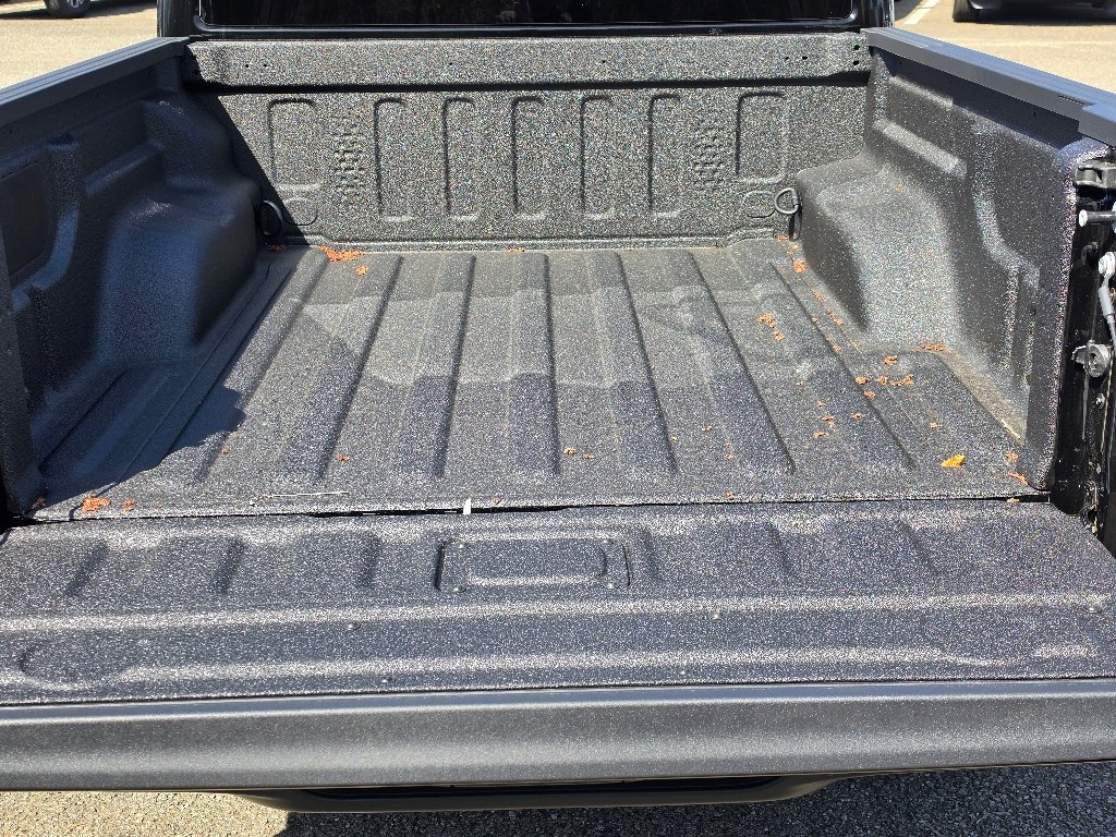 New 2026 Black Clear-Coat Exterior Paint Jeep Sahara image 6