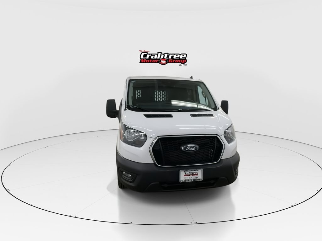 Used 2025 White Ford Base image 3
