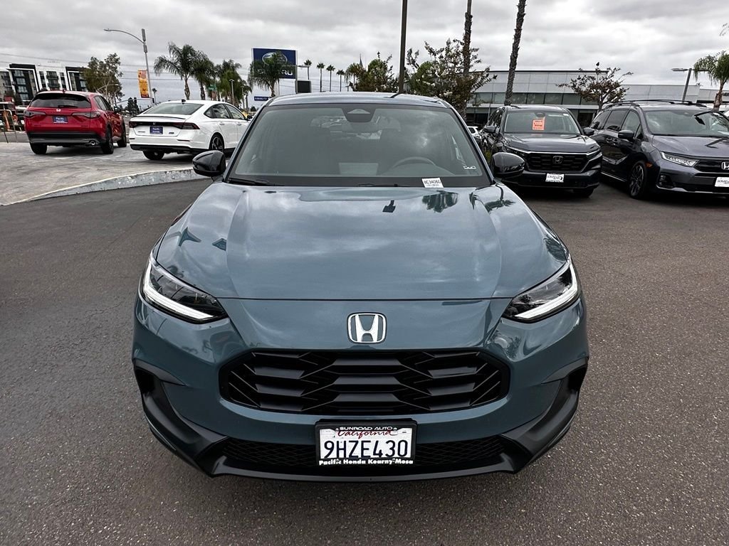 Used 2024 Green Honda Sport image 3