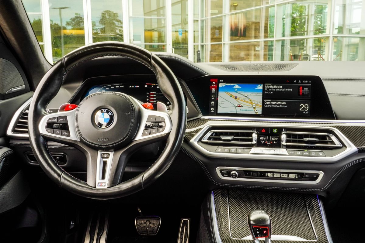 Used 2022 Black BMW Base image 17