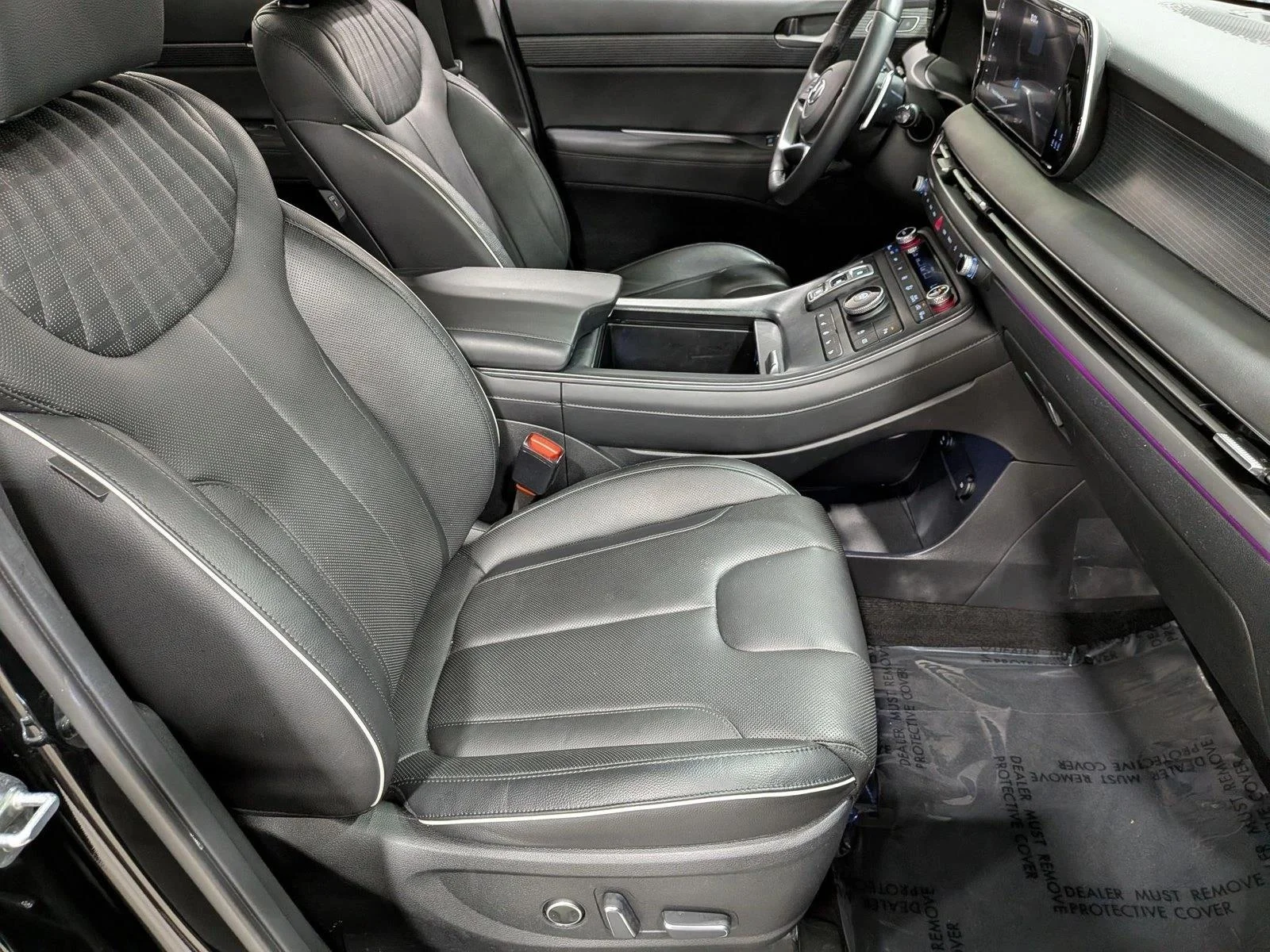 Used 2024 Abyss Black Pearl Hyundai Limited image 23