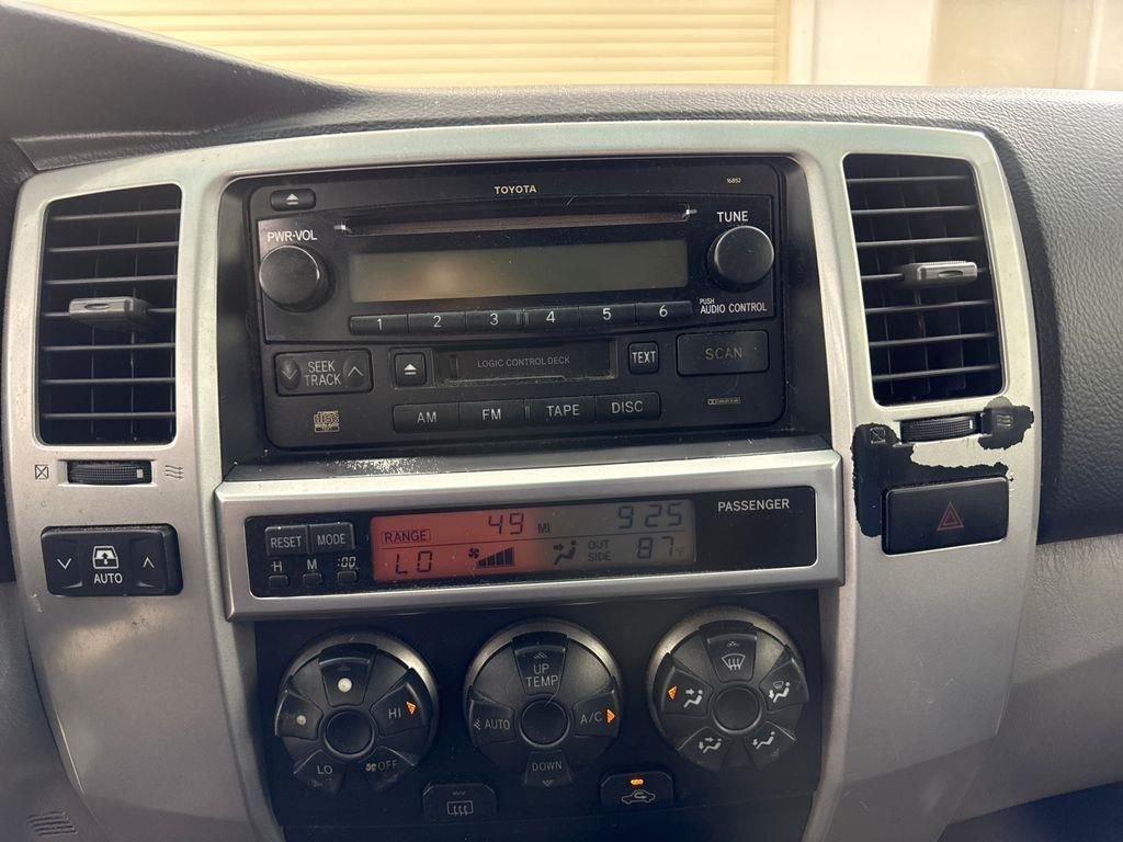 Used 2004 Gray Toyota Limited image 28