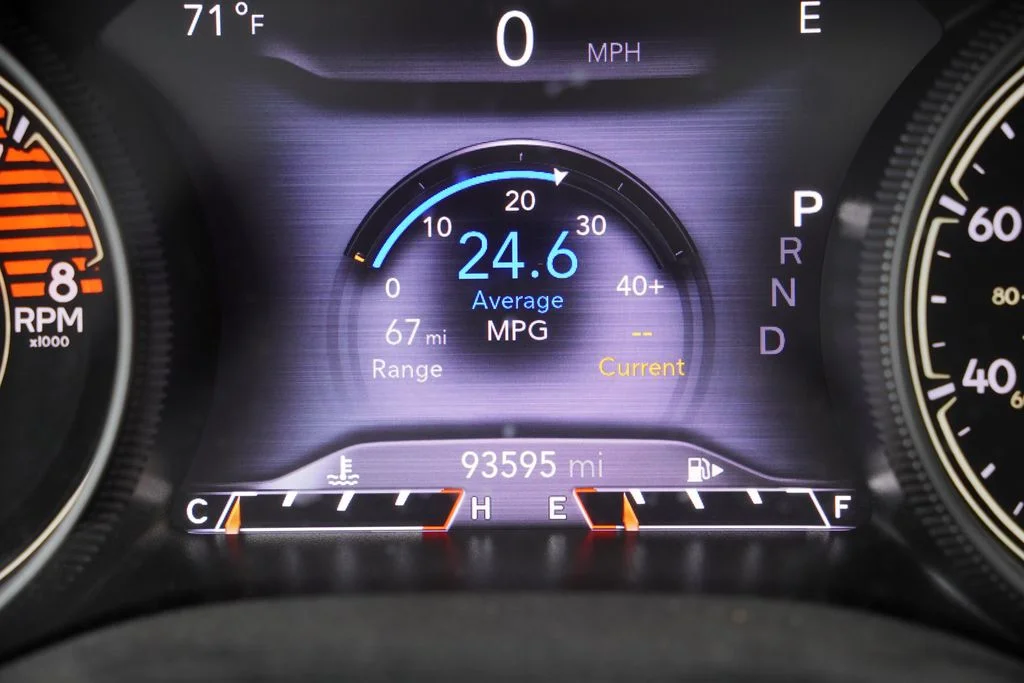 Used 2019 White Jeep Limited image 8