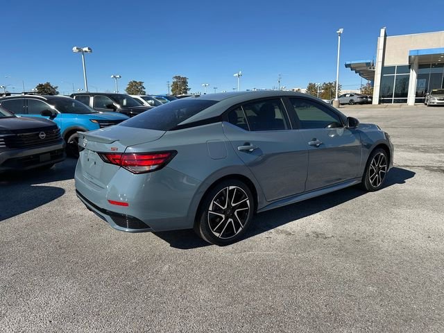 New 2025 Nissan Sentra Xtronic CVT SR