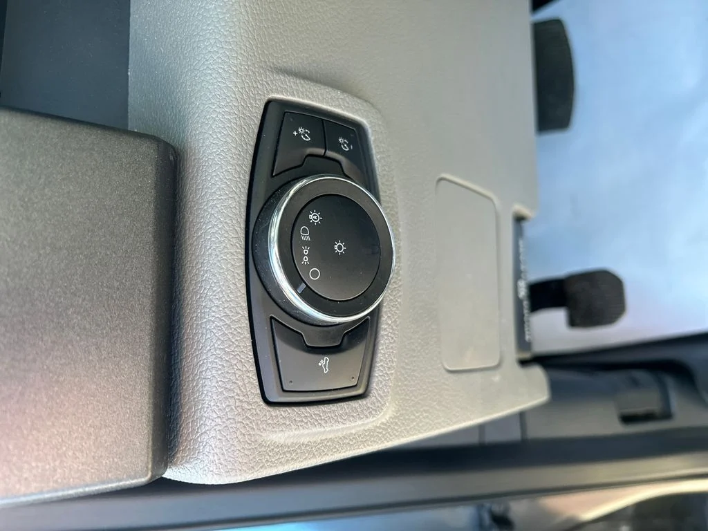 Used 2022 Gray Ford XL image 23