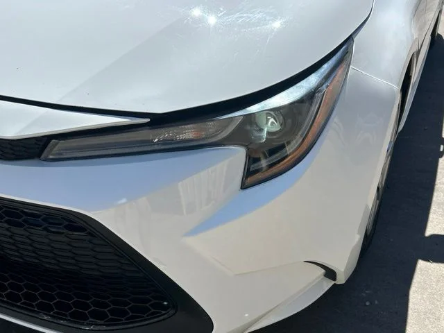 Used 2021 Super White Toyota LE image 10