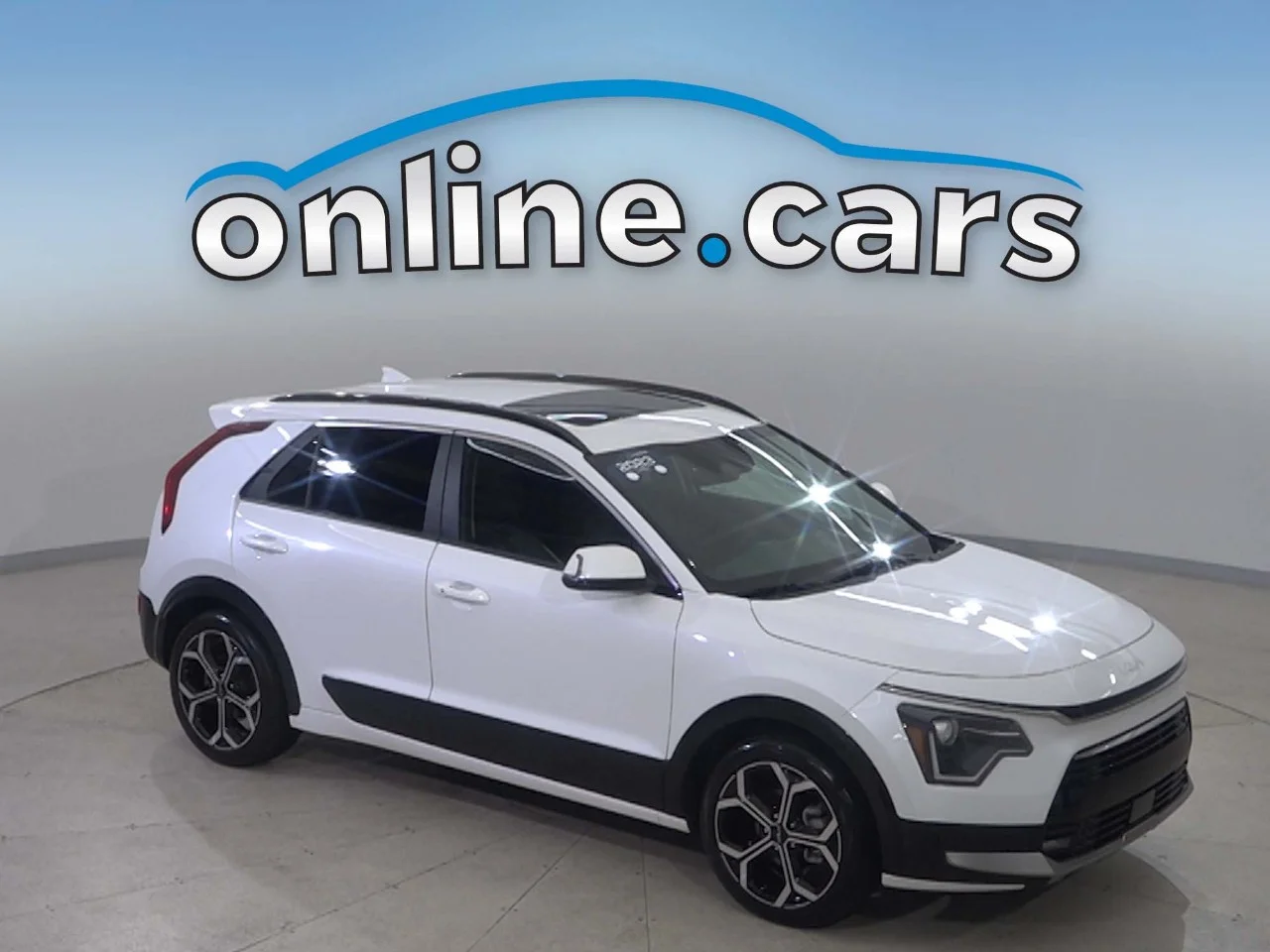 Used 2023 White Kia EX Touring image 26