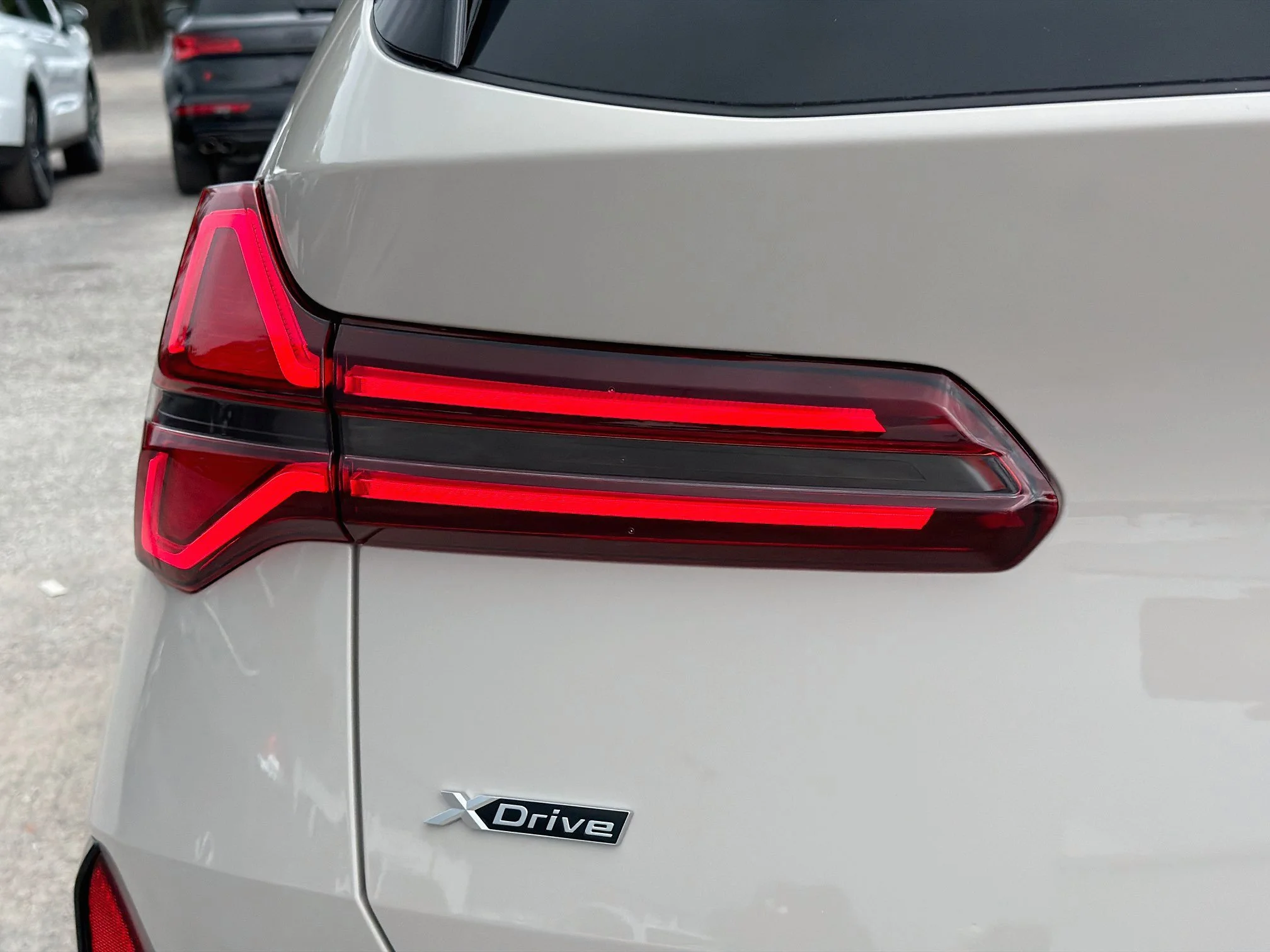 New 2026 Dune Grey Metallic BMW 30 xDrive image 10
