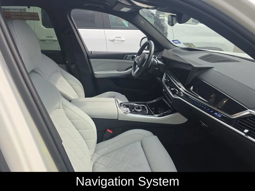Used 2026 White BMW xDrive40i image 6