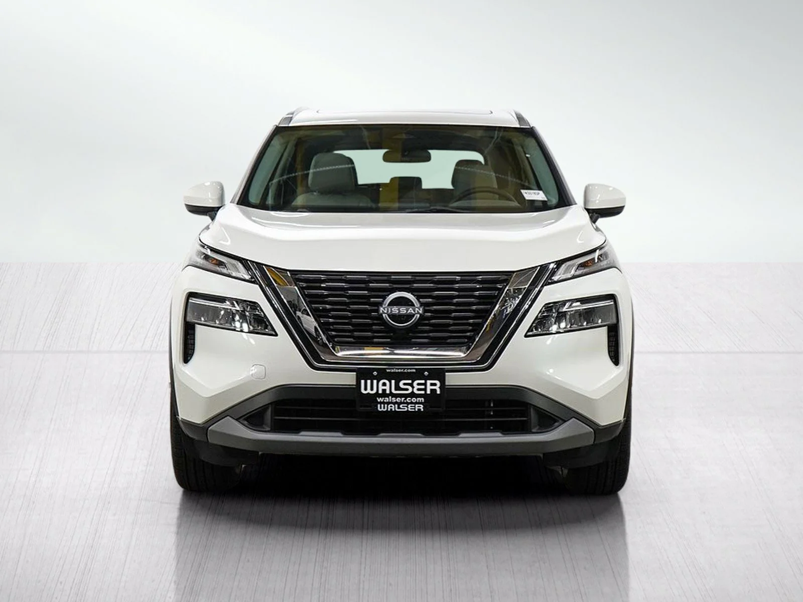 Used 2023 Pearl White Tricoat Nissan SV image 8