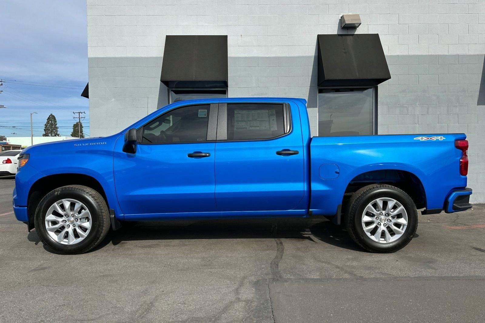 2025 Chevrolet Silverado 1500 Custom - Photo 7