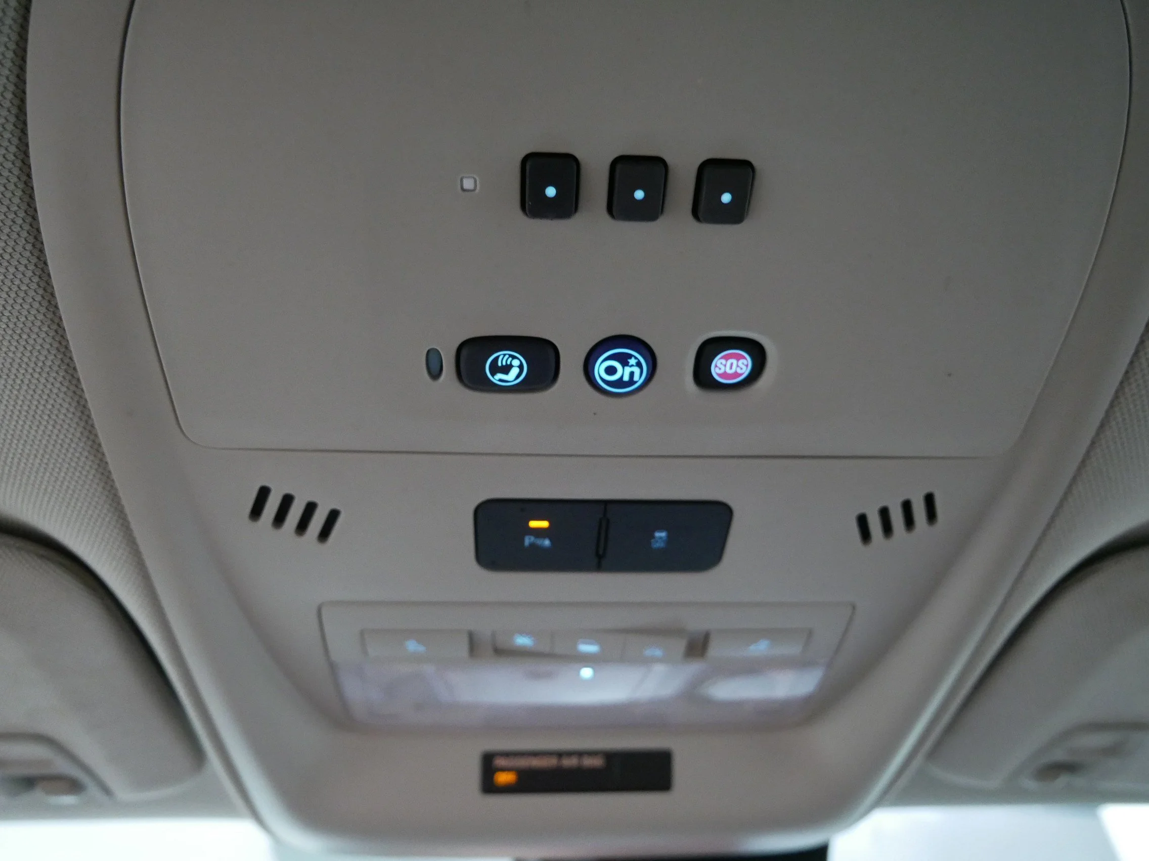 Used 2015 Silver Ice Metallic Chevrolet  image 31
