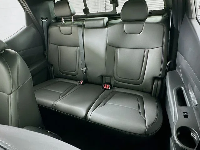 New 2026 Green Hyundai SEL image 11