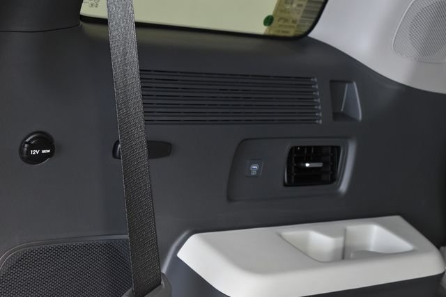 New 2027 White Hyundai Limited image 42